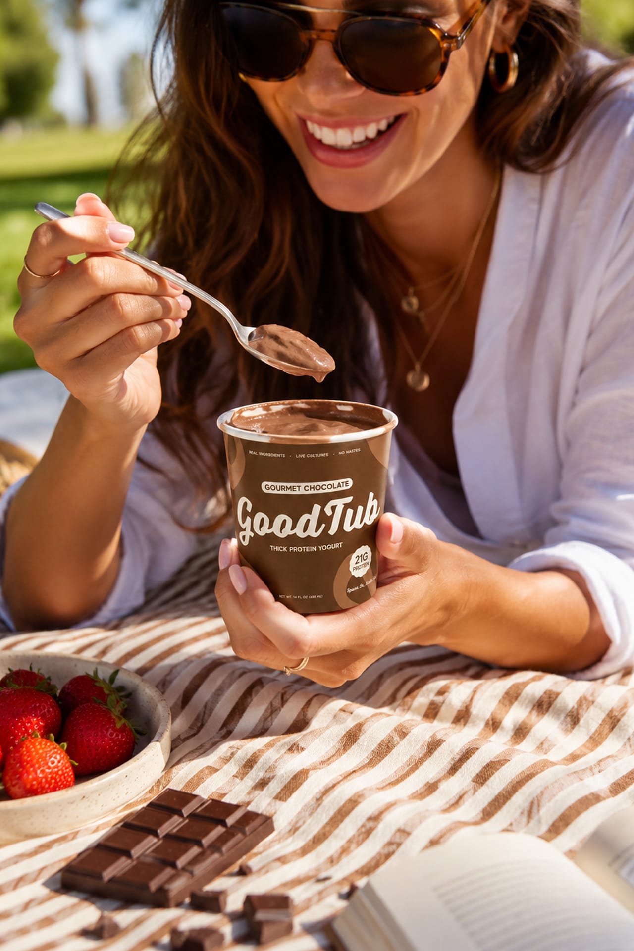 The brush-script logotype on a tub.